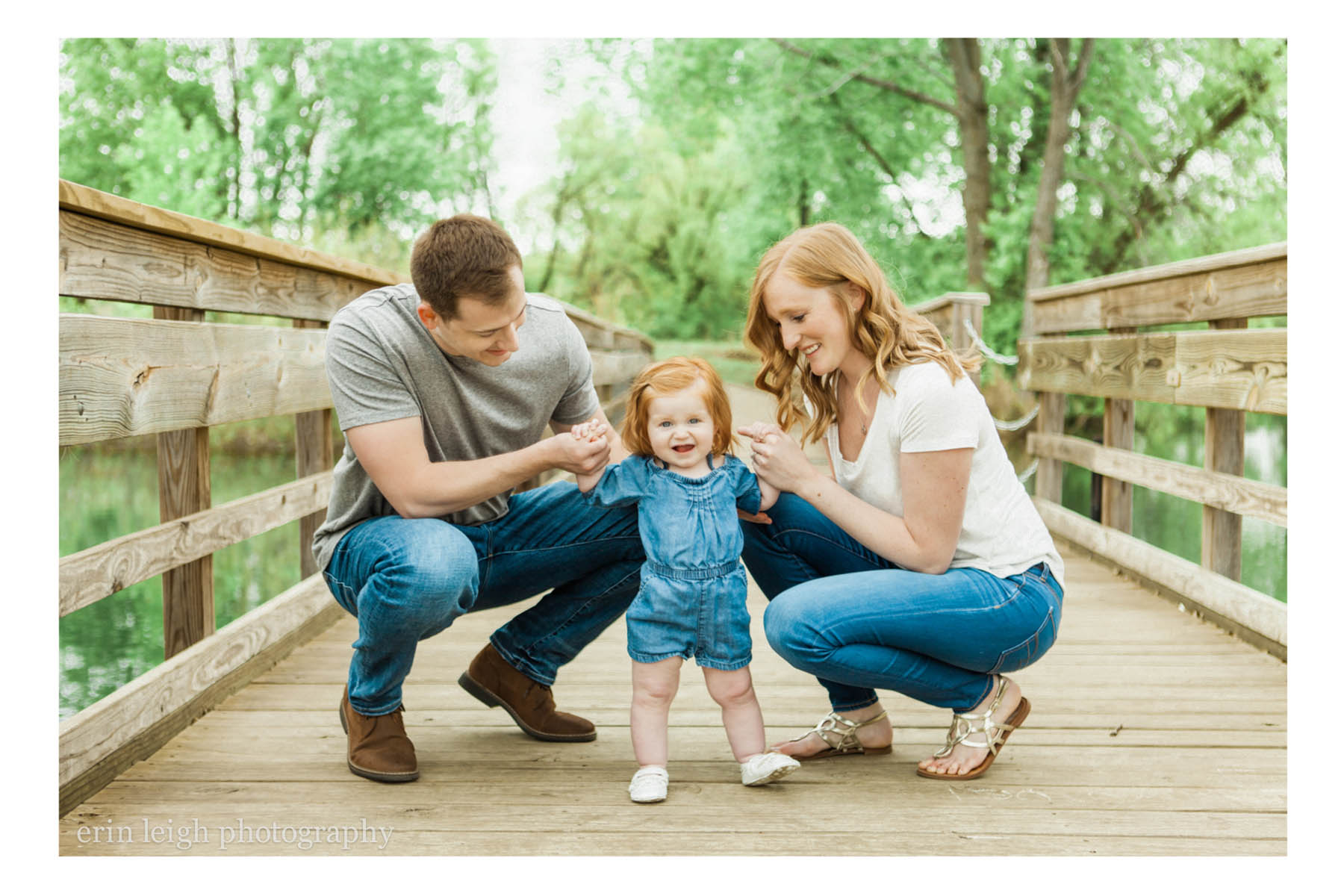 outdoor summer family portrait session